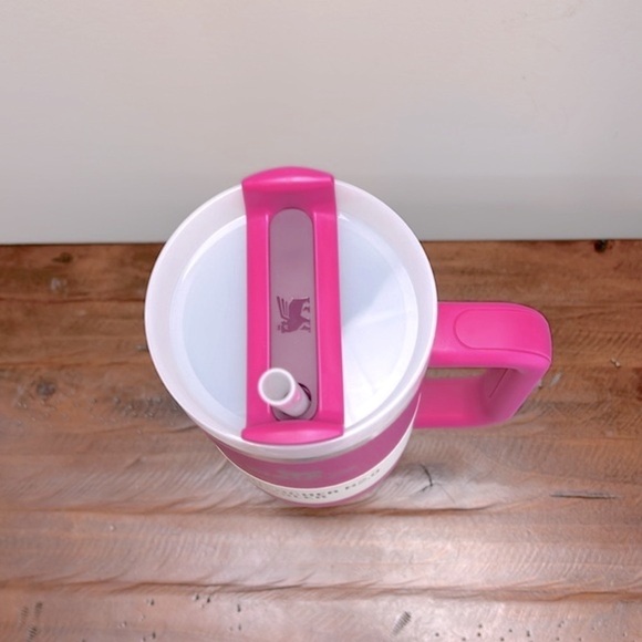 Stanley • 40 oz. Stainless Steel Adventure Pink - Picture 8 of 9